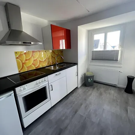 Bei Pina - Business Nahe Duesseldorf Daire *