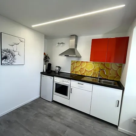 Bei Pina - Business Nahe Duesseldorf Daire Solingen