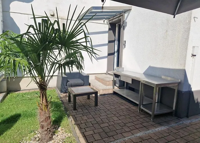 Appartement Bei Pina - Business Nahe Duesseldorf